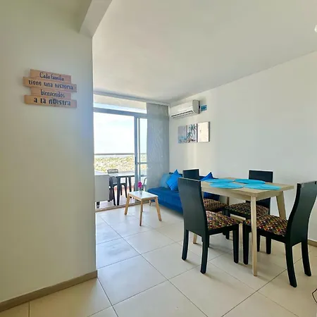 Apartment 3br 2balconies Sea View Pool Near The Airport And